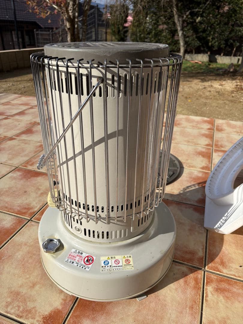 TOYOTOMI KS-67G ホワイト灯油ヒーター