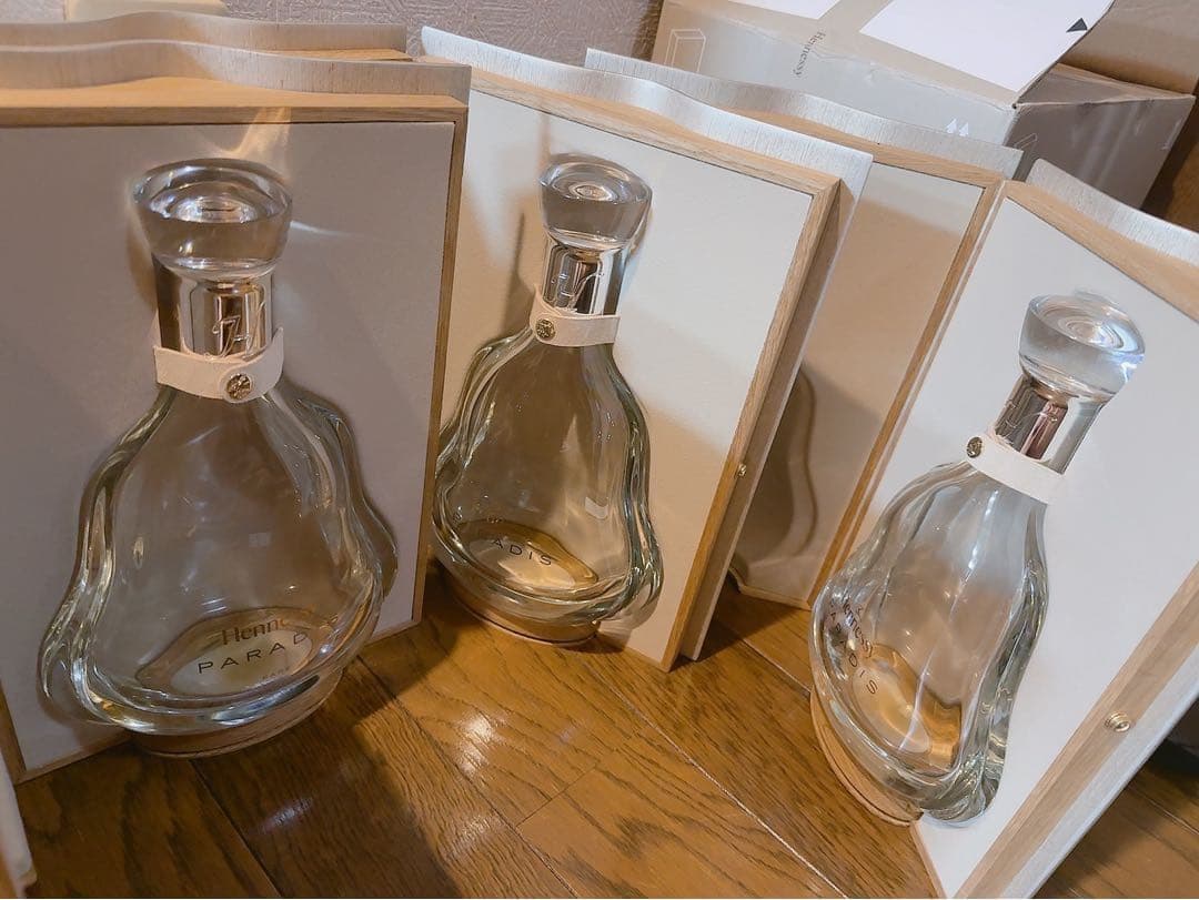 Hennessy Paradis ヘネシー パラディ空瓶 3本箱付 外箱付