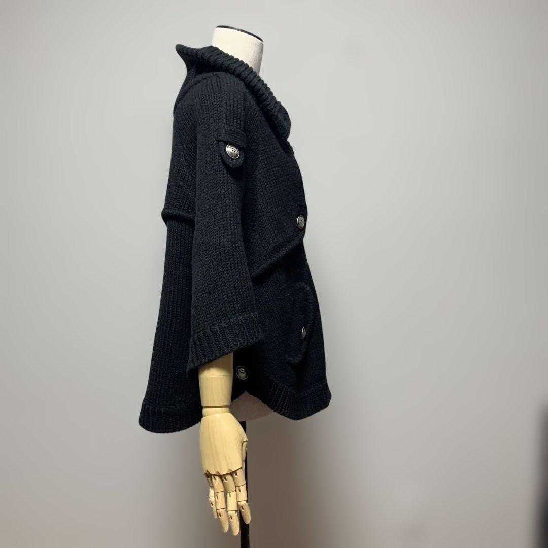 バーバリーロンドンブルーレーベル ポンチョ 三陽商会 ブラック 体型カバー 高級