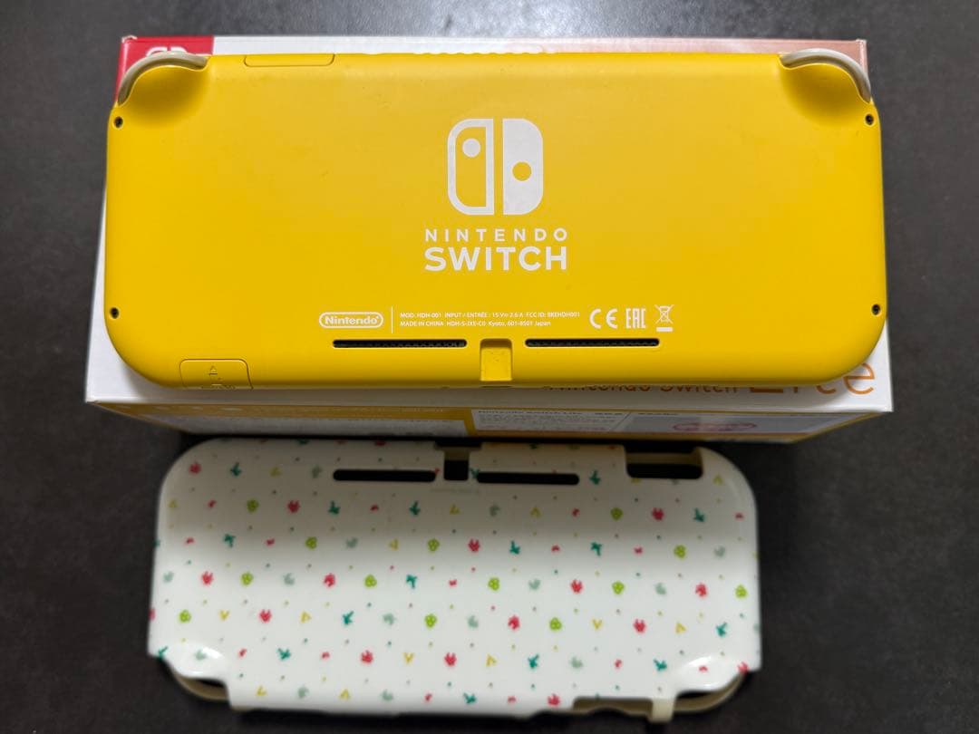 早い者勝ち！美品　初期化済みNintendo Switch Lite イエロー
