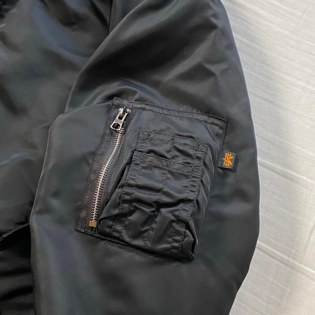 Alpha Industries(アルファインダストリーズ) MA-1 リバーシ