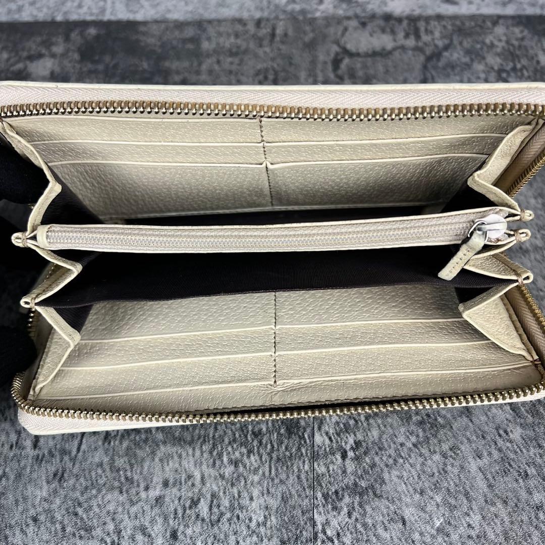GUCCI GGキャンバス ラウンドファスナー長財布 プレート