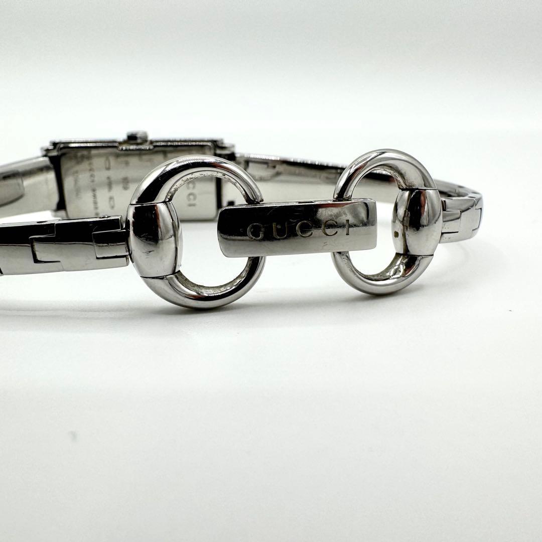 稼働/新品電池　グッチ　Gライン　2Pダイヤ　腕時計　バングルウォッチ　クォーツ