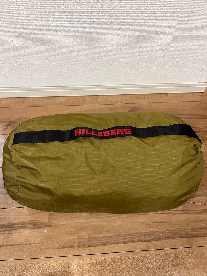 ヒルバーグケロン4gt テント 純正フットプリント付き