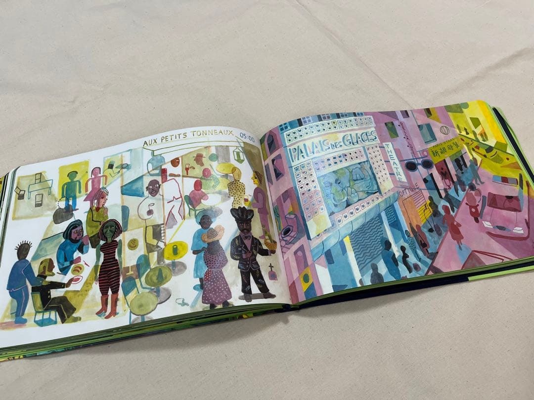 ルイヴィトン　トラベルブック【パリ】