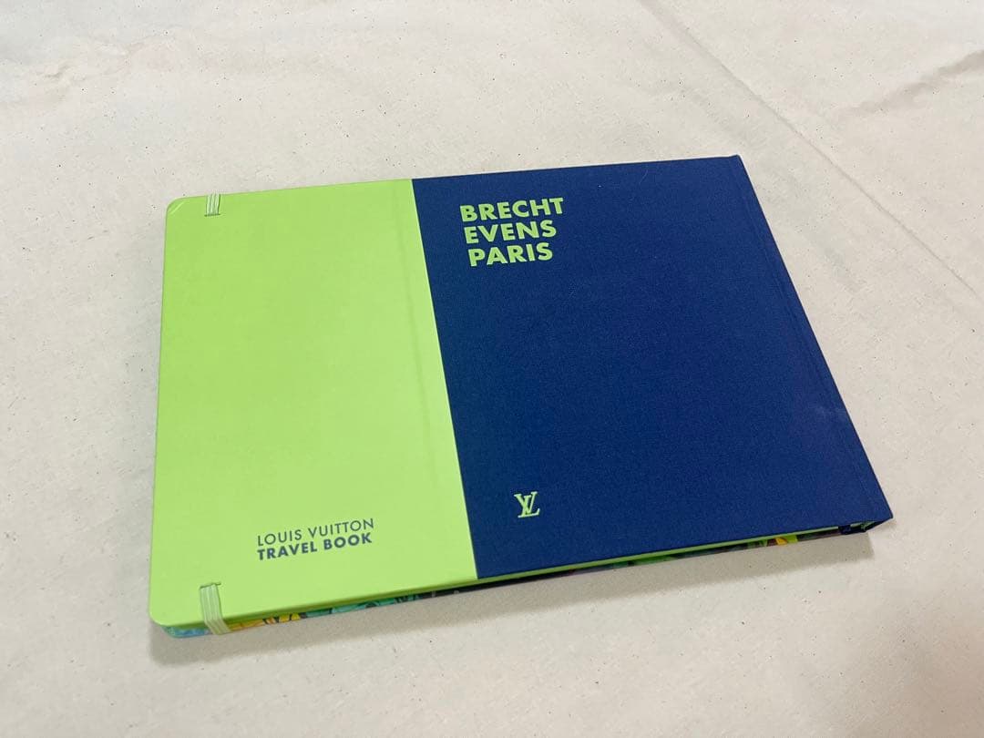 ルイヴィトン　トラベルブック【パリ】