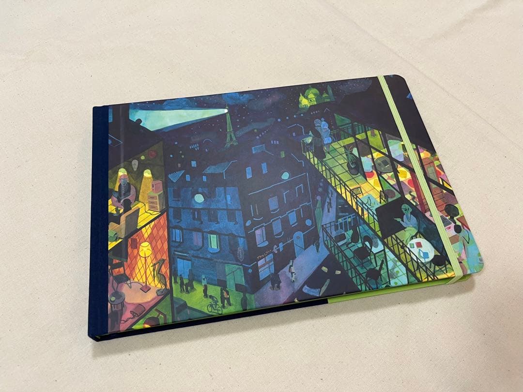 ルイヴィトン　トラベルブック【パリ】