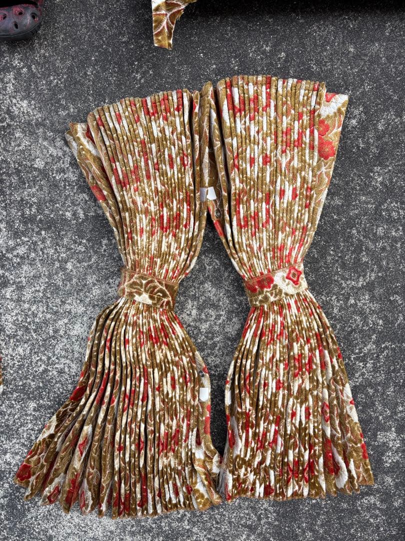 UD17 クオン マット等 多花束オレンジ 車用ソファセット