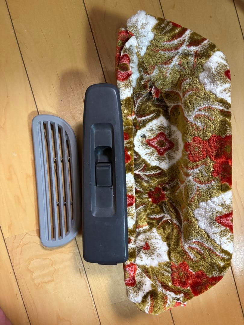 UD17 クオン マット等 多花束オレンジ 車用ソファセット