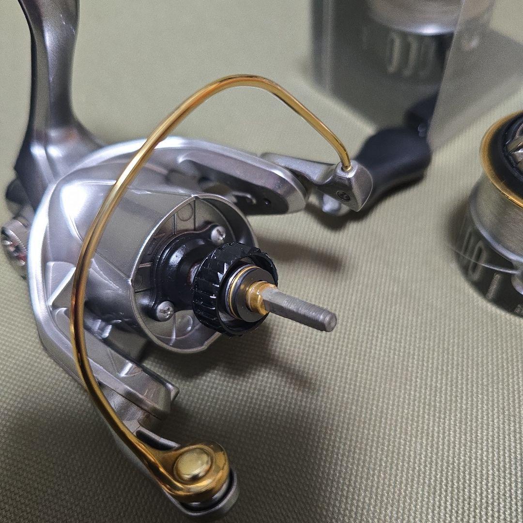 SHIMANO 15 ツインパワー C2000S　美品　替えスプール付き　シマノ