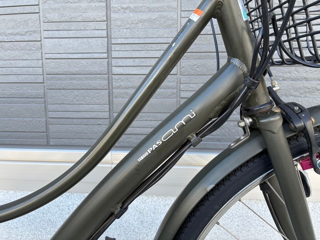 【送料込み】電動自転車　ヤマハ　PAS Ami カーキ