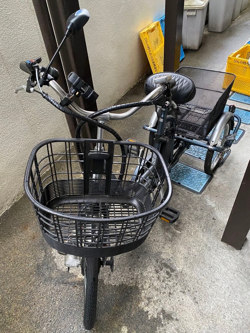 電動アシスト三輪車 グレー 2カゴ