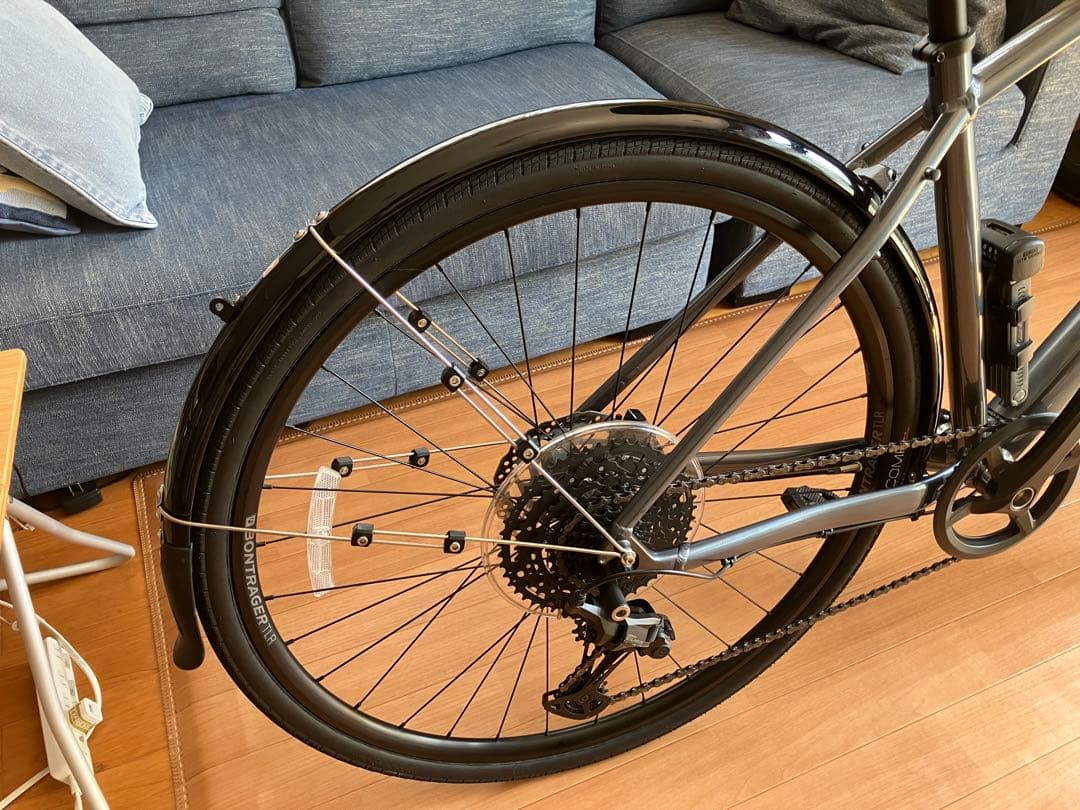 ボントレガー NCS フェンダーセット のみTREK FX3 Gen4に装着