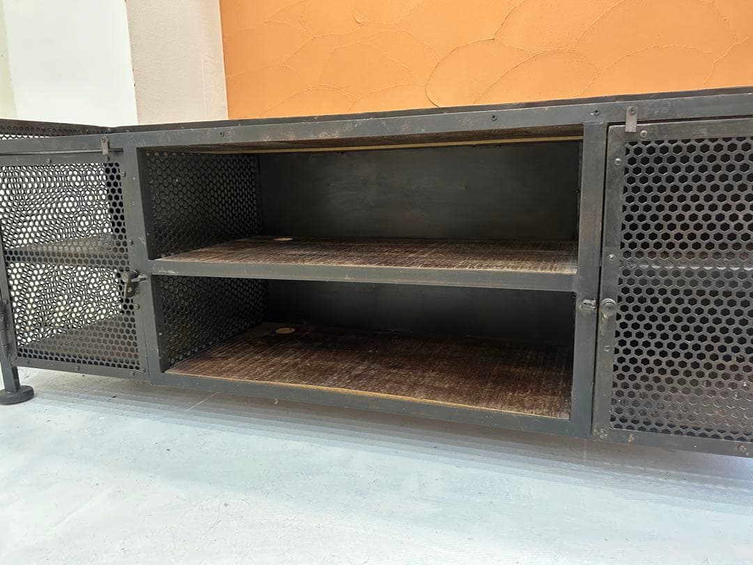 ビンテージ インダストリアル テレビボード【引き取り限定】