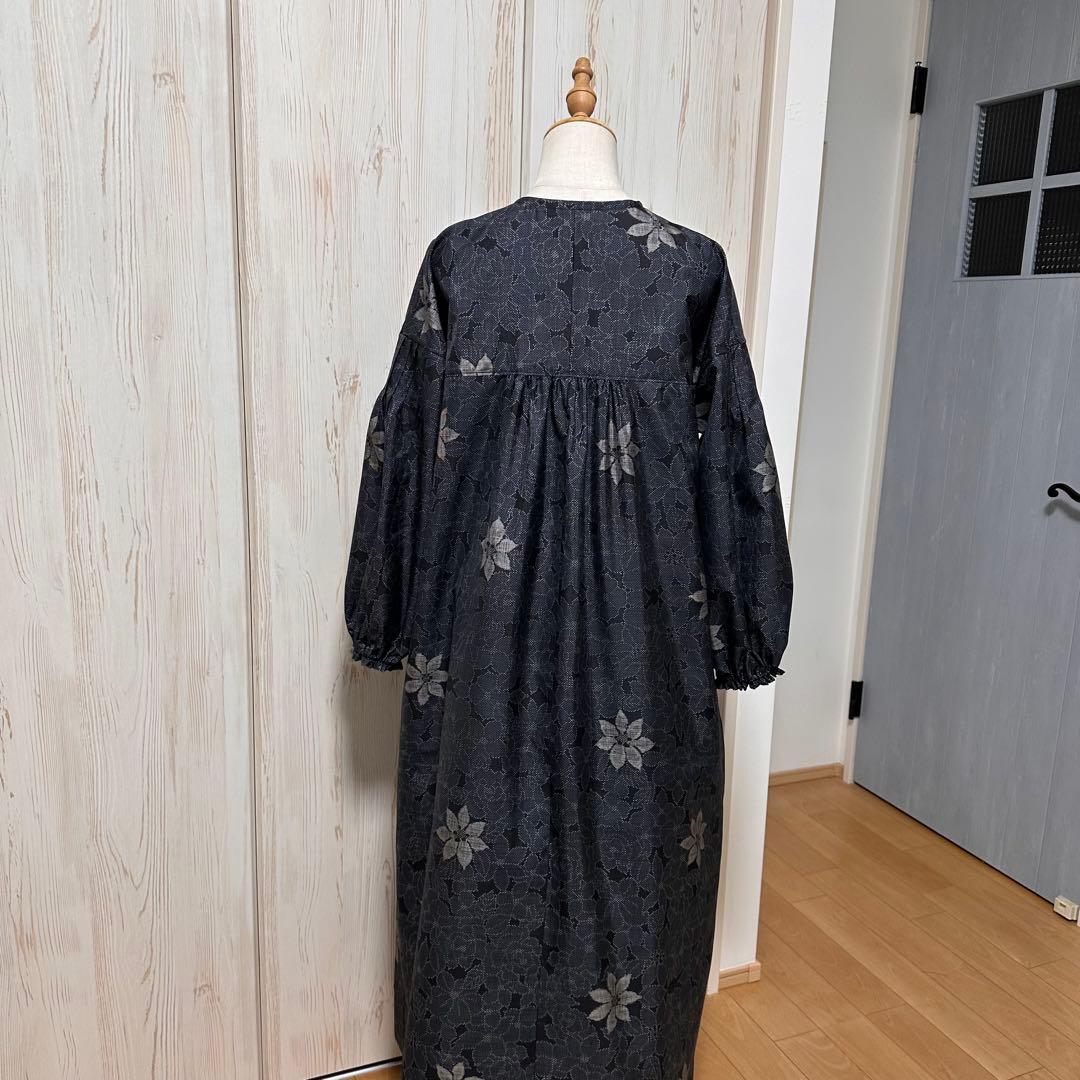 着物リメイク 大島紬(7マルキ)から前ボタンのヨーク切り替えAラインワンピース