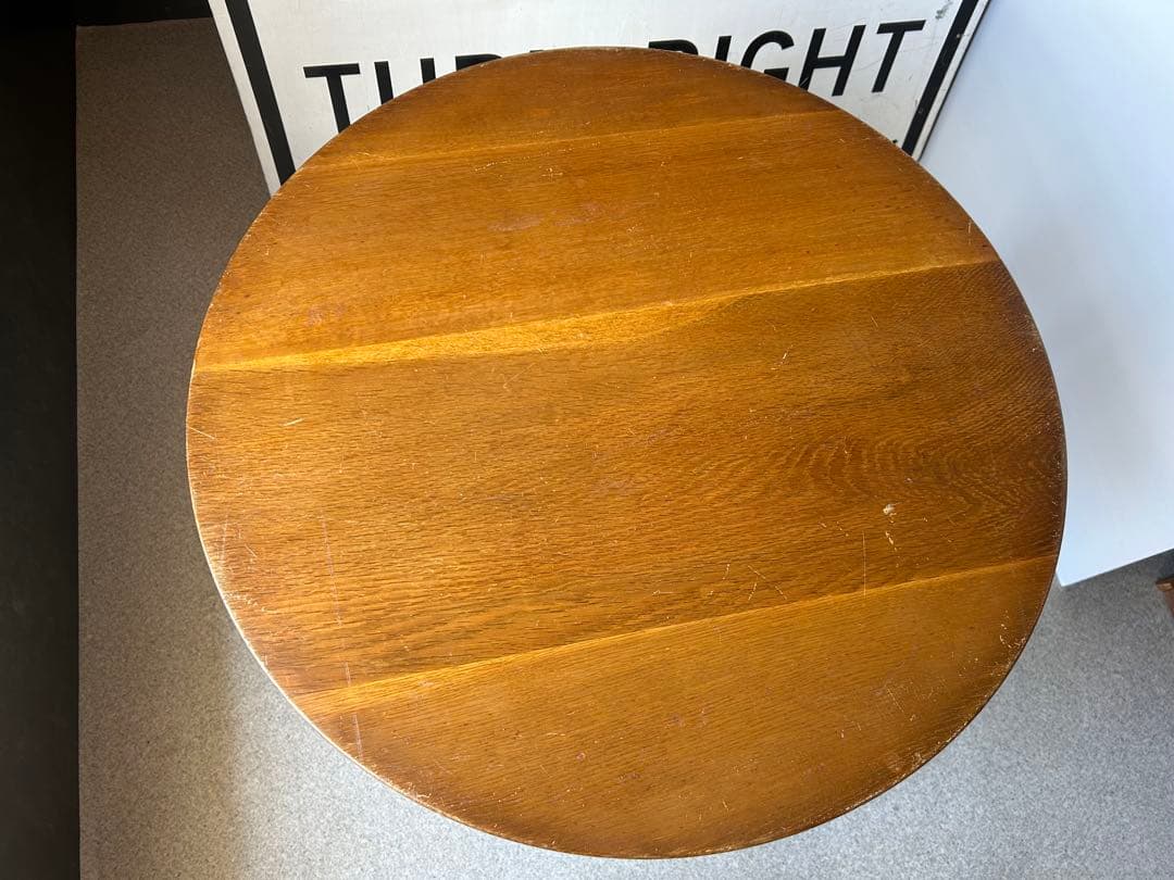 アンティーク　木製コーヒーテーブル　円形　古道具　ヴィンテージ　ラウンドテーブル