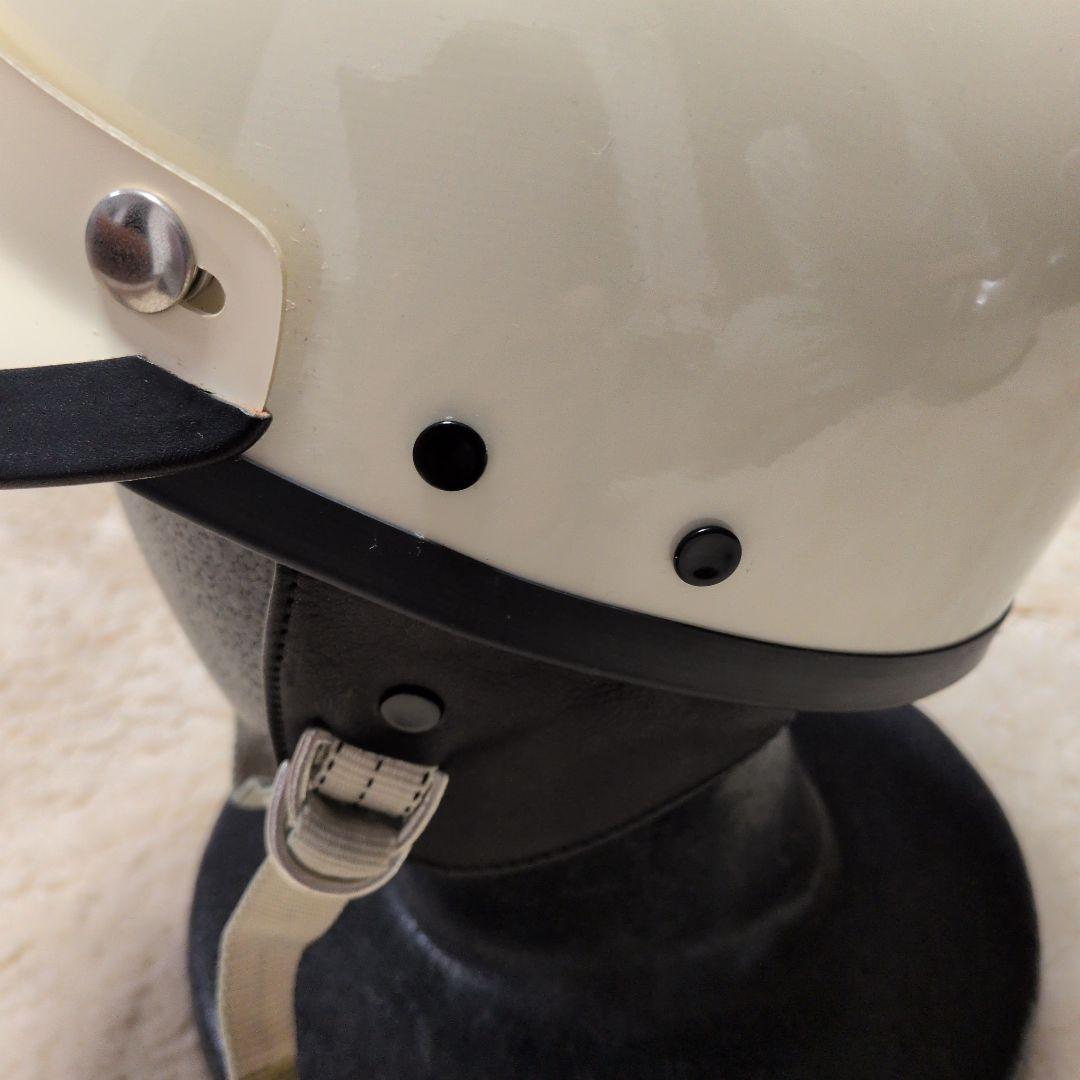 ヘルメット バイザー付き　ホワイト