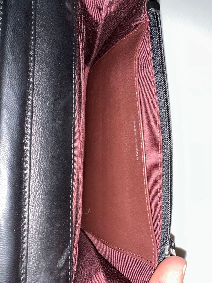 CHANEL（シャネル）　ラムスキン　チェーンウォレット　ココマーク