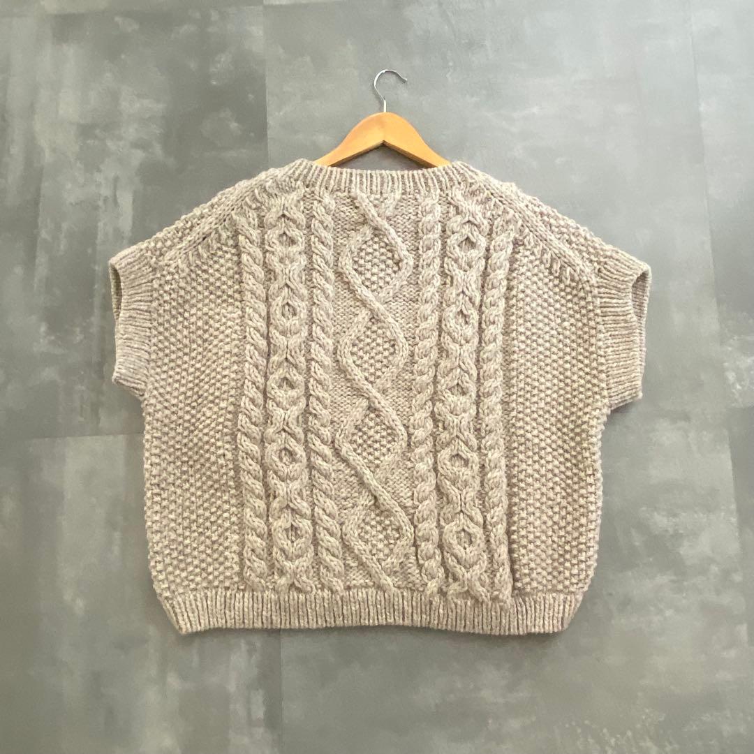 かぐれ　ペルーアランクルーネックベスト