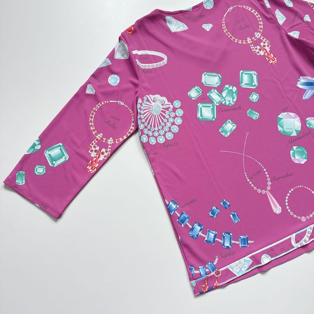 近年 美品 レオナール 宝石柄 五分袖 チュニック カットソー 洗える