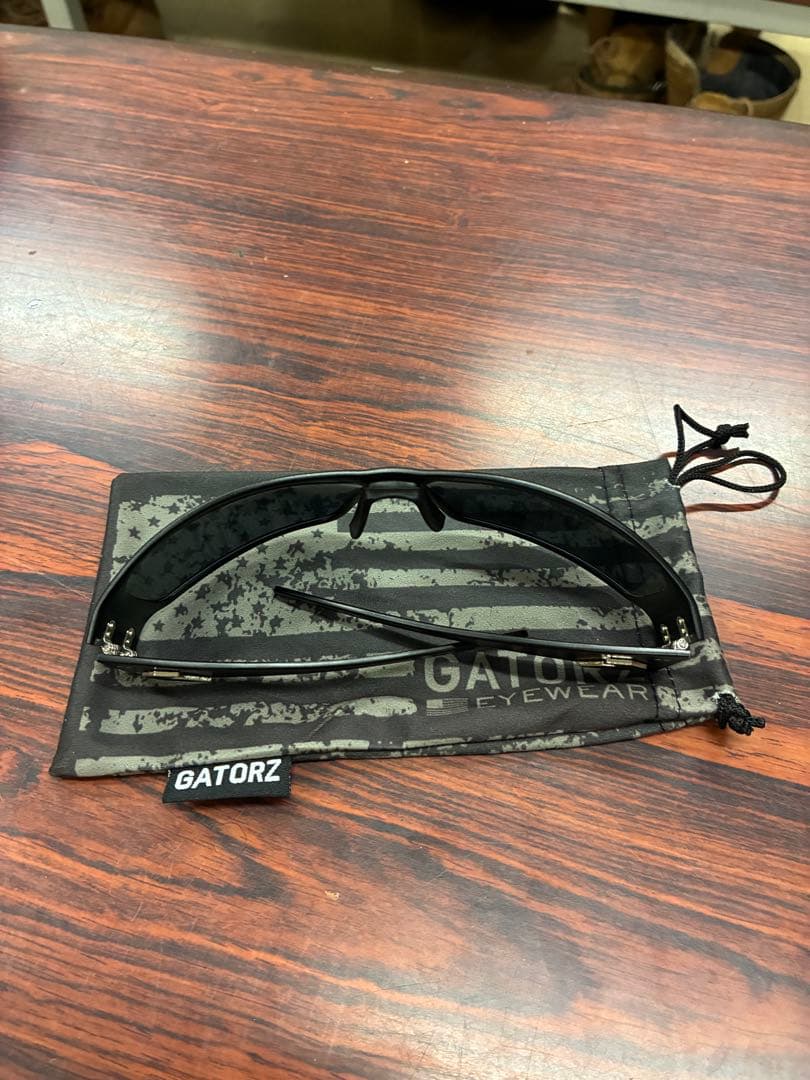 GATORZ サングラス 1/25限定価格