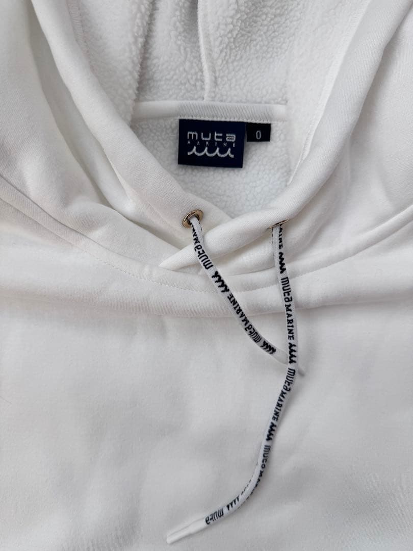 ホワイト フード付きスウェット MARINE MUTA 8