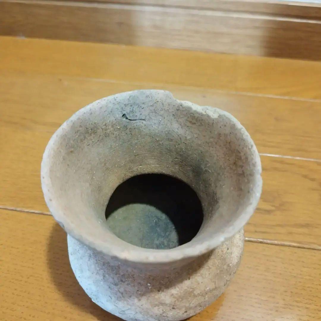 m*a様 発掘品　弥生土器の小壺　シャープな形　珍しい状態良好！