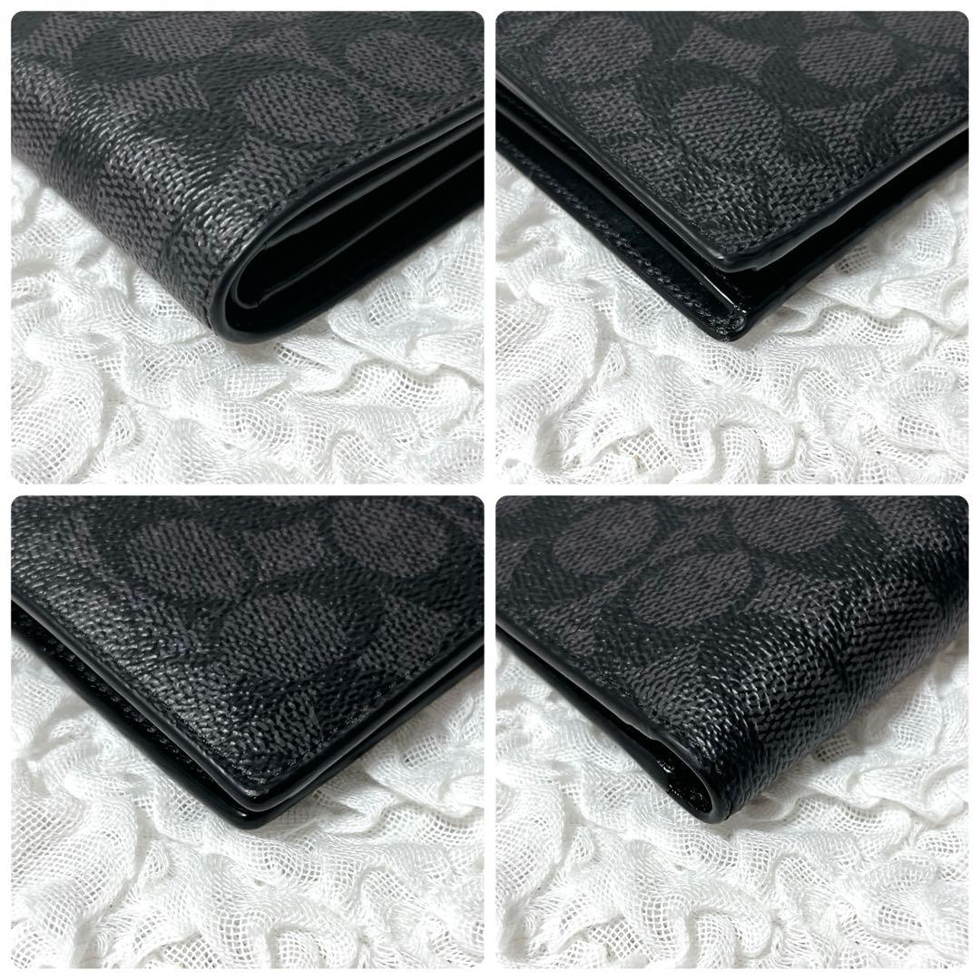 コーチ　シグネチャー　ブラック　レザー　二つ折り　財布　小銭入れ付　コンパクト