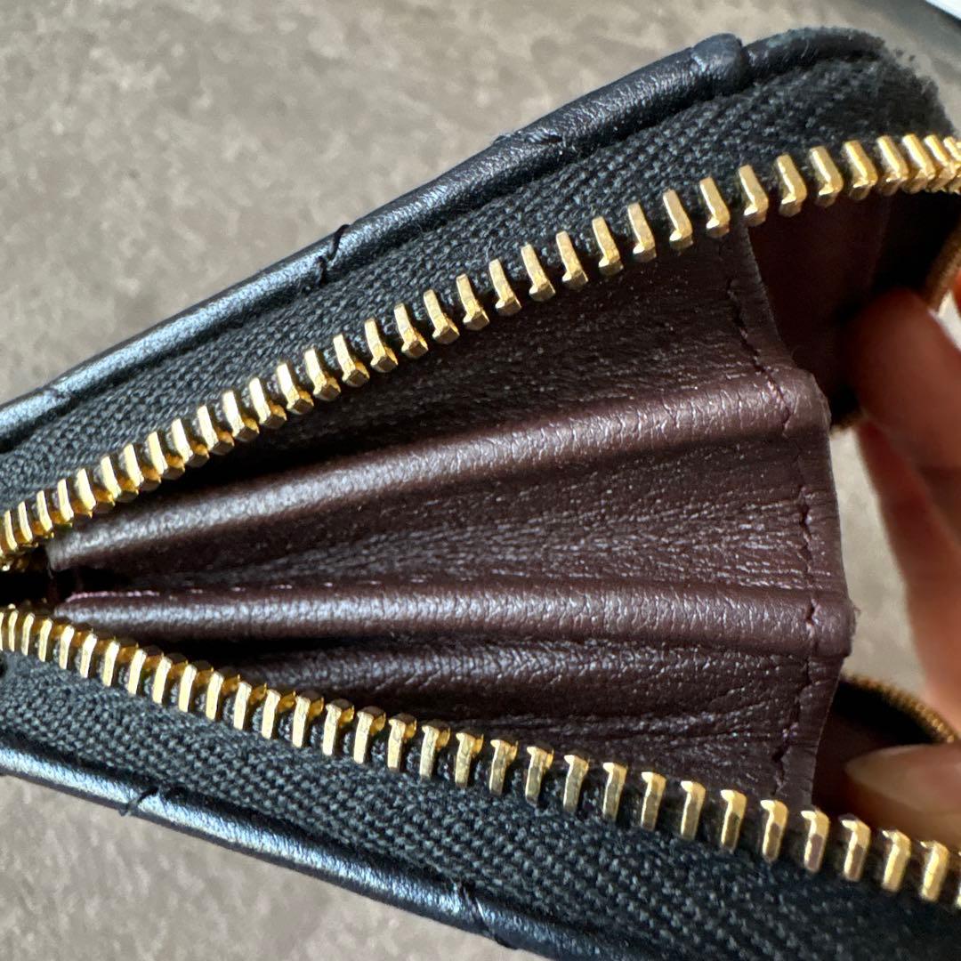 CHANEL クラシックジップパース　ラムスキン　ブラック　ゴールド金具