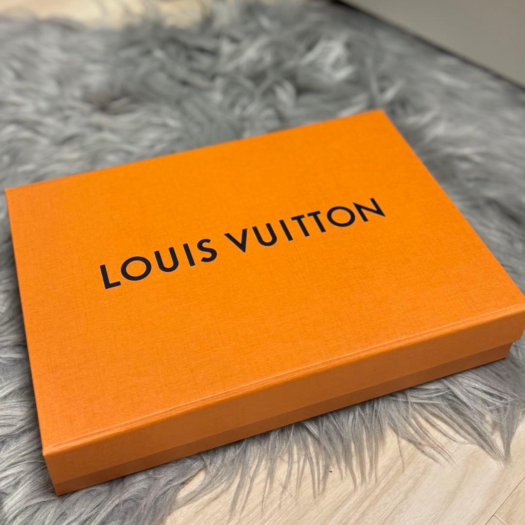 ♡R♡ Louis vuitton モノグラム ウール マフラー