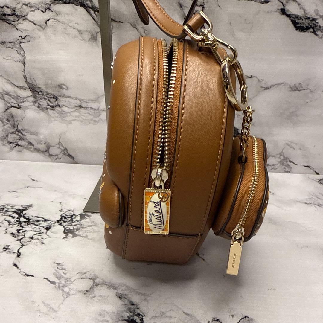 (未使用品)大人気、ケイトスペード、アップル 3D プレッツェル クロスボディ