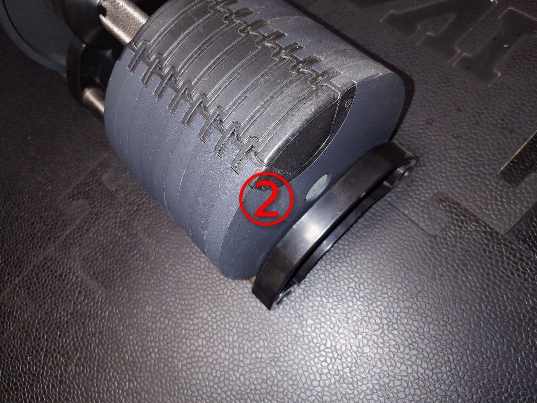 FLEXBELL 32kg 4kg刻みフレックスベル 可変式ダンベル②