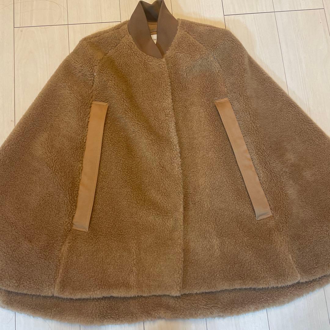 LE PHIL ル フィル　ウールボアケープ　ベージュ　ボアコート