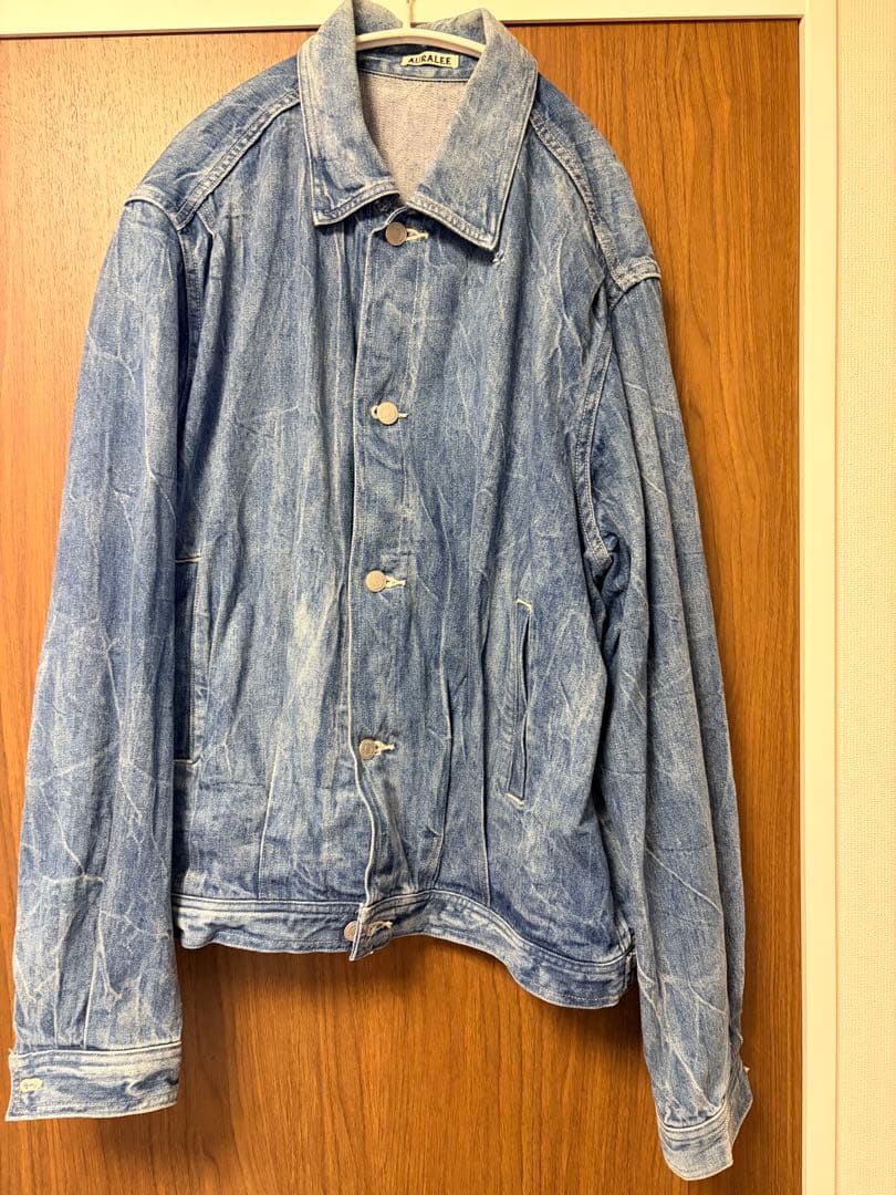 オーラリー SELVEDGE FADED LIGHT DENIM BLOUSON