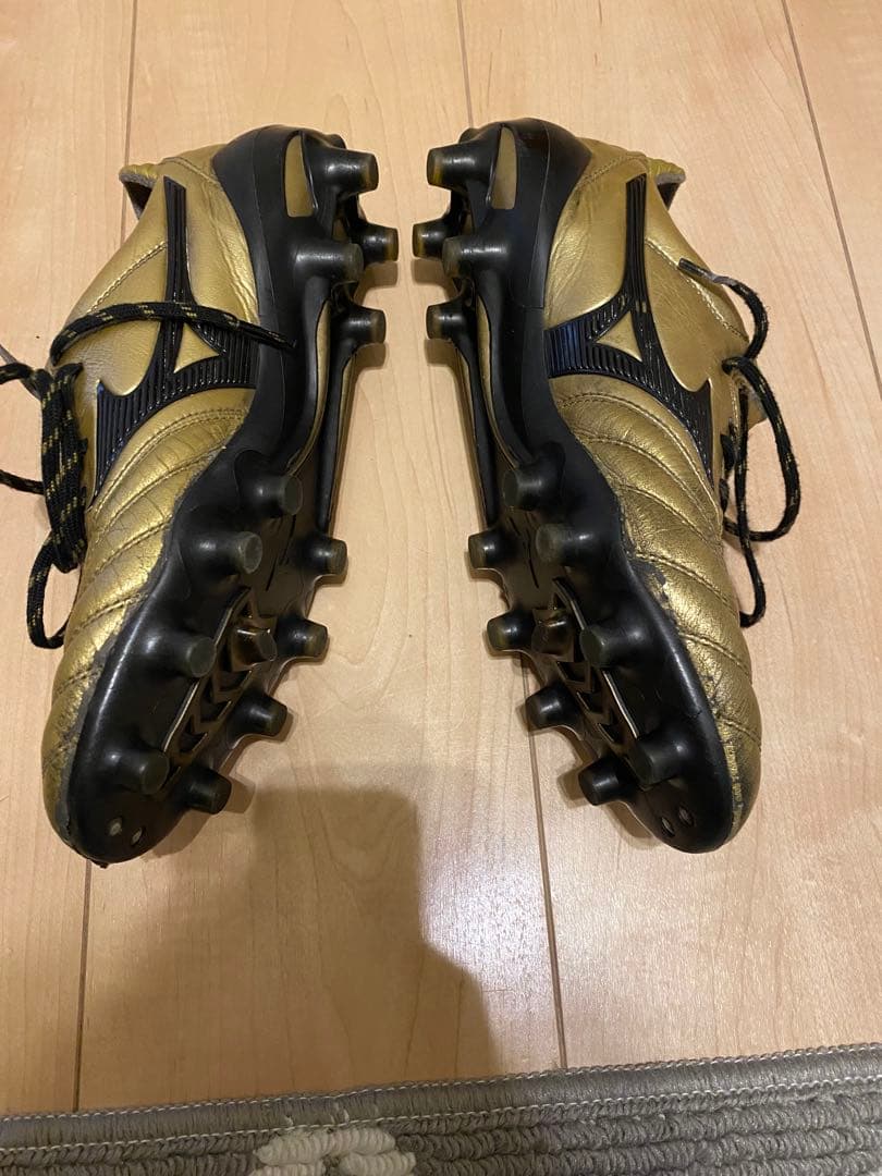 モレリア26センチ美品　モレリアネオ2ゴールド　レア完売品