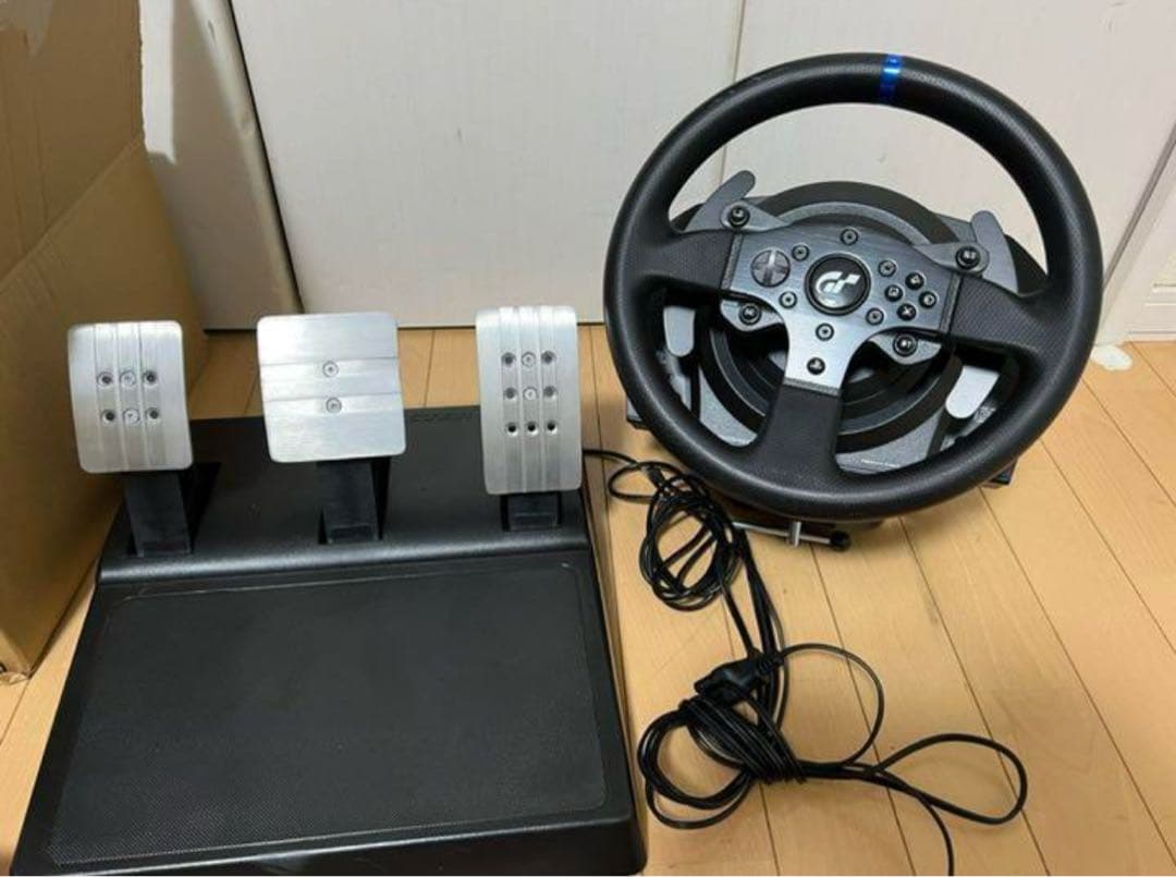 スラストマスター T300RS GTエディション