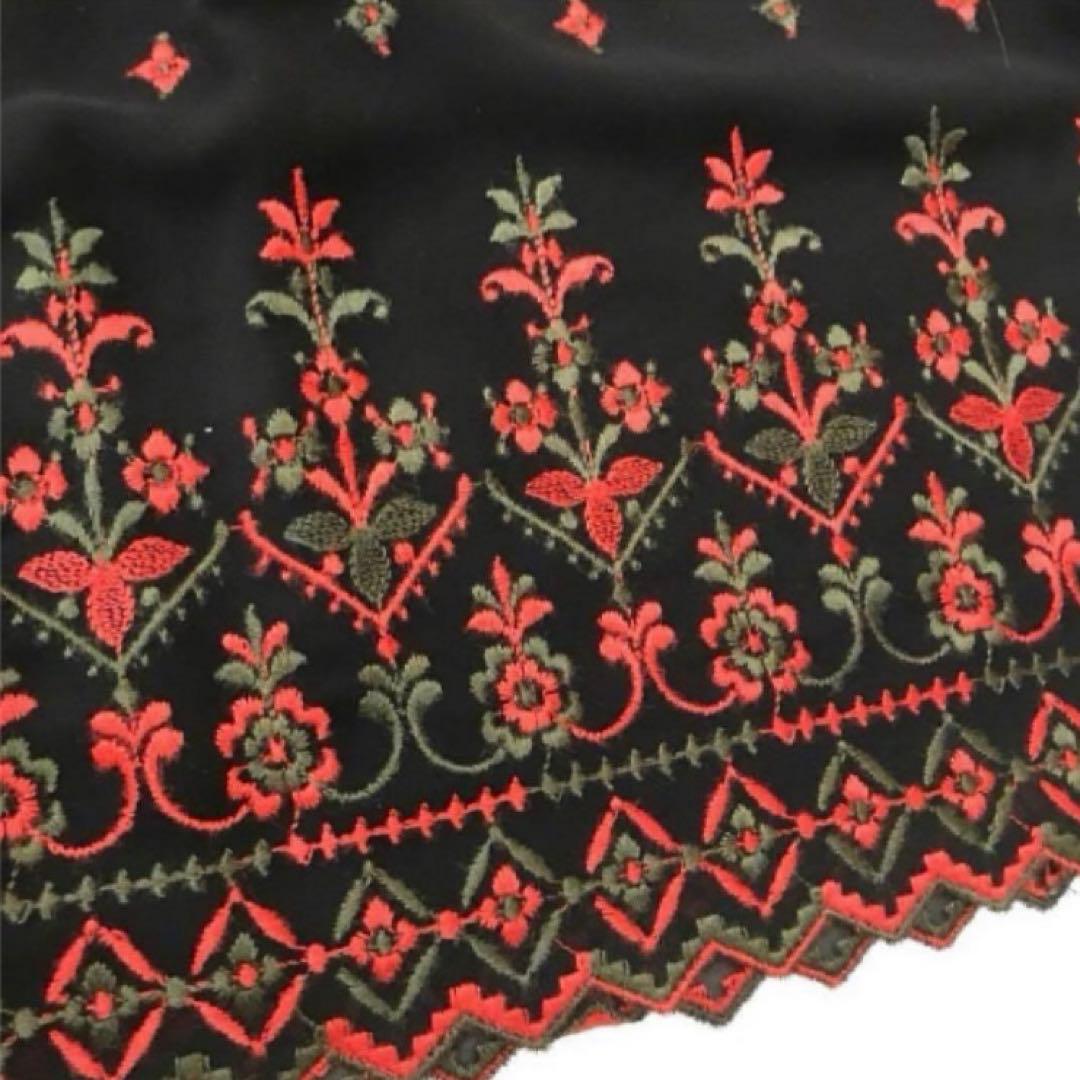 新品　未使用　エムズグレイシー　ワンピース　花柄刺繍　ウエストリボン　ブラック