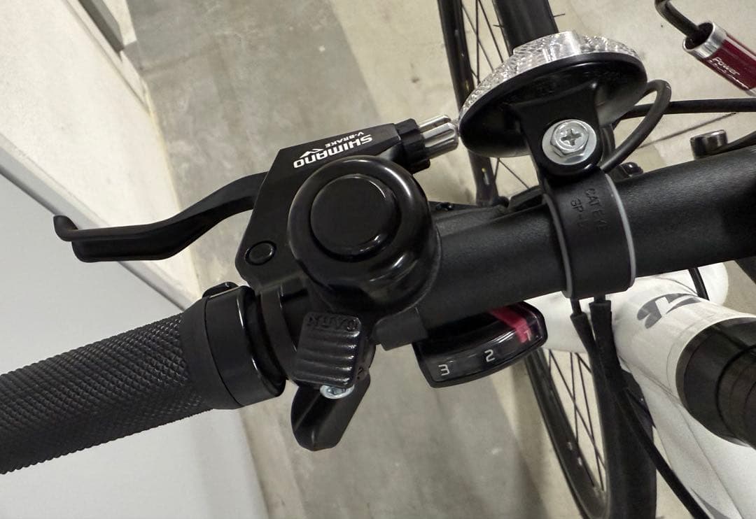 美品 BRIDGESTONE クロスバイク XB1 スノーホワイト