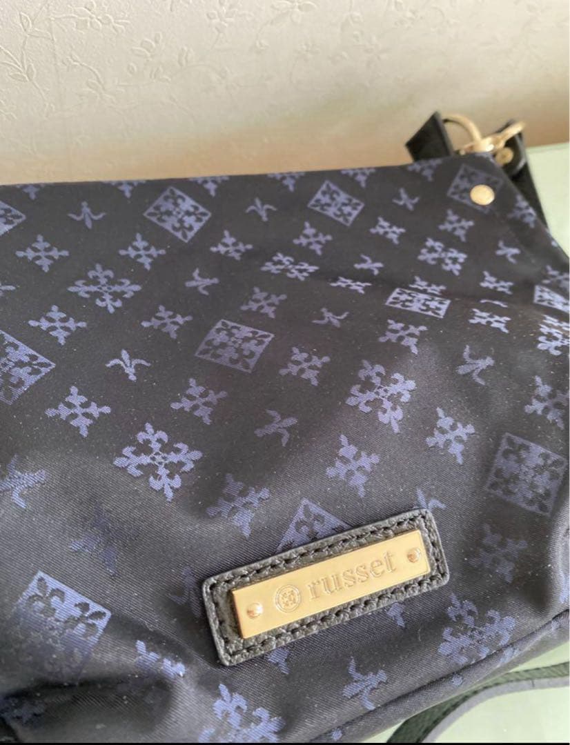 新品未使用　russet ラシット/ショルダーバッグ&ポーチ