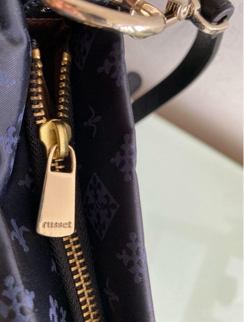 新品未使用　russet ラシット/ショルダーバッグ&ポーチ