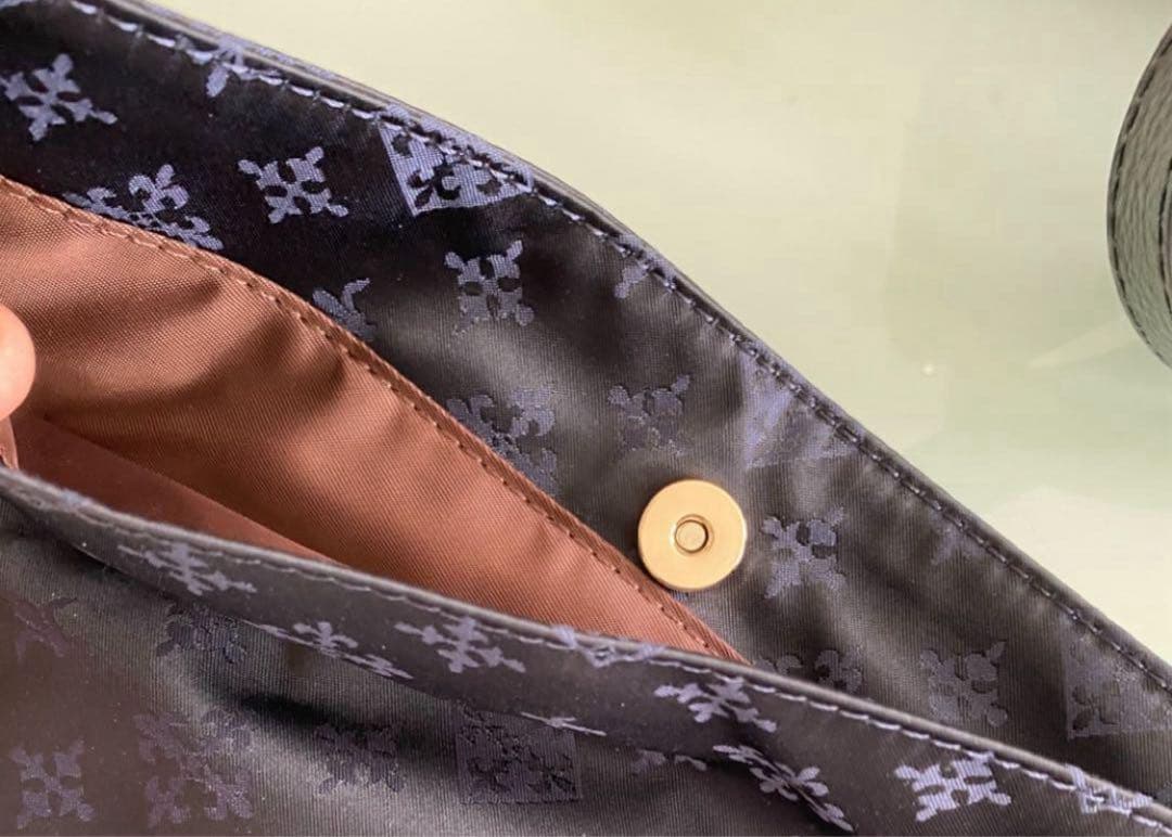 新品未使用　russet ラシット/ショルダーバッグ&ポーチ