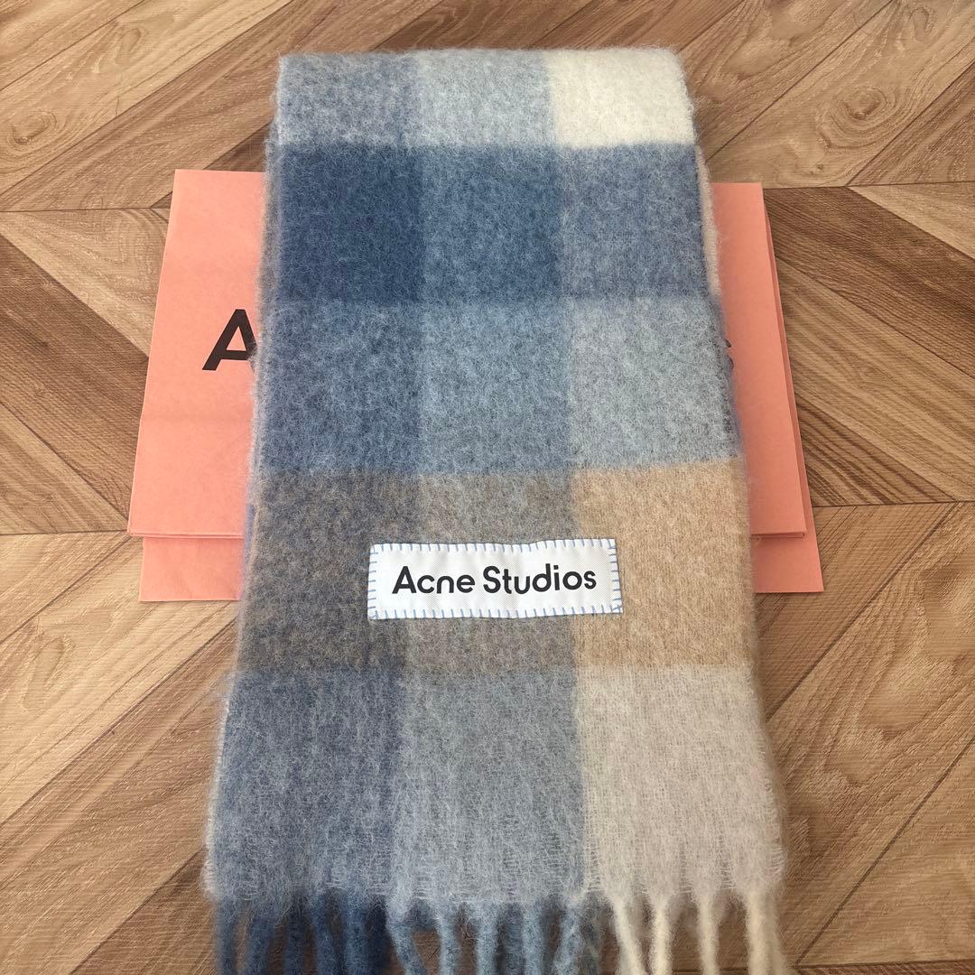 Acne Studios マフラー　ブルー系