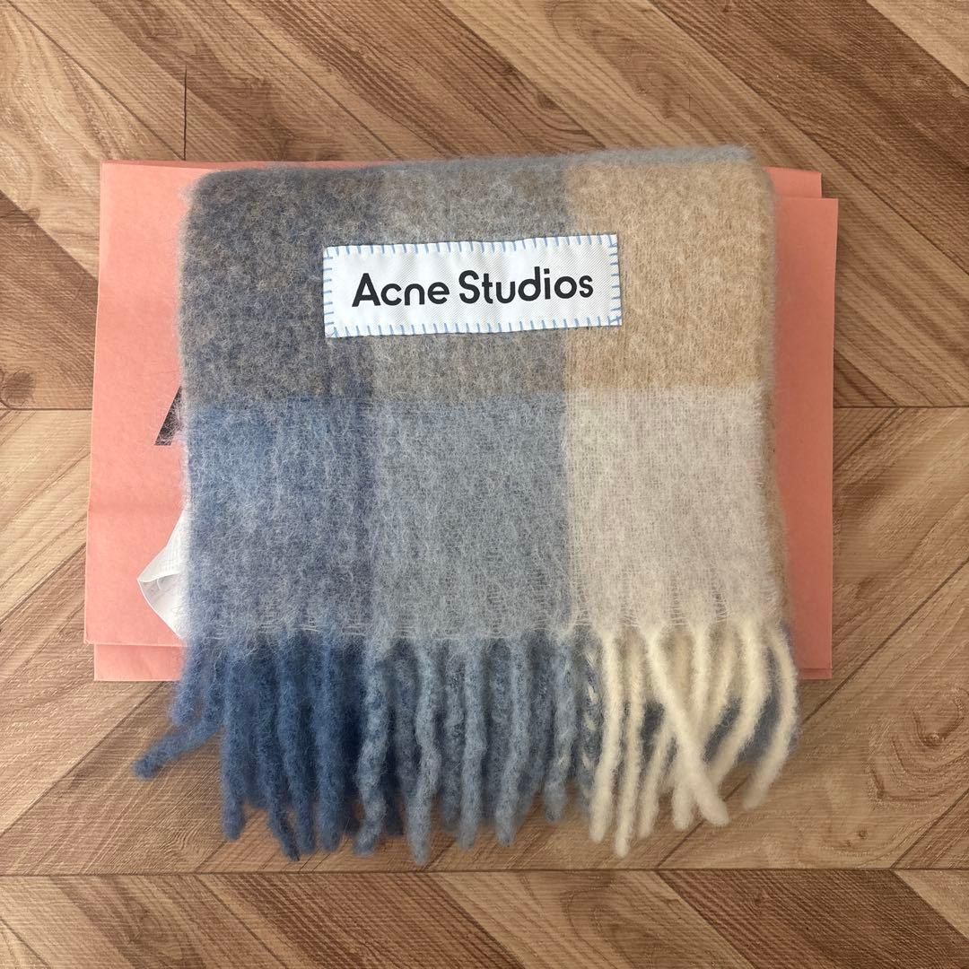 Acne Studios マフラー　ブルー系