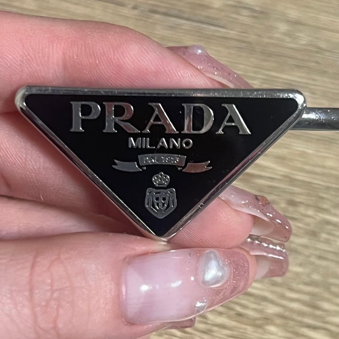 【正規品】PRADA メタルヘアピン