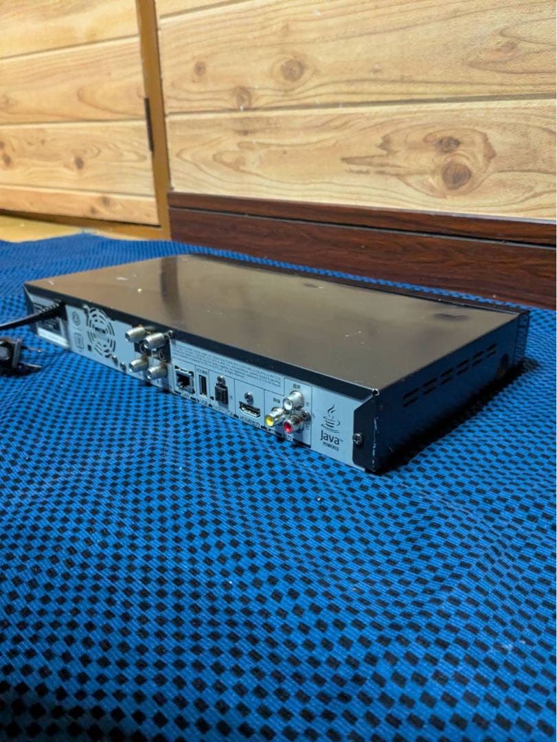 TOSHIBA REGZA ブルーレイレコーダー リモコン付き