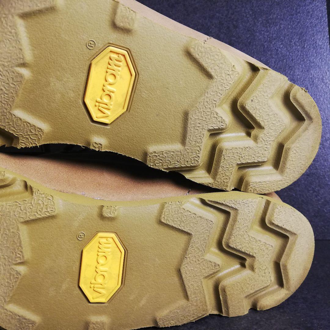 【極美品】Clarks クラークス ワラビー GTX メープルスエード