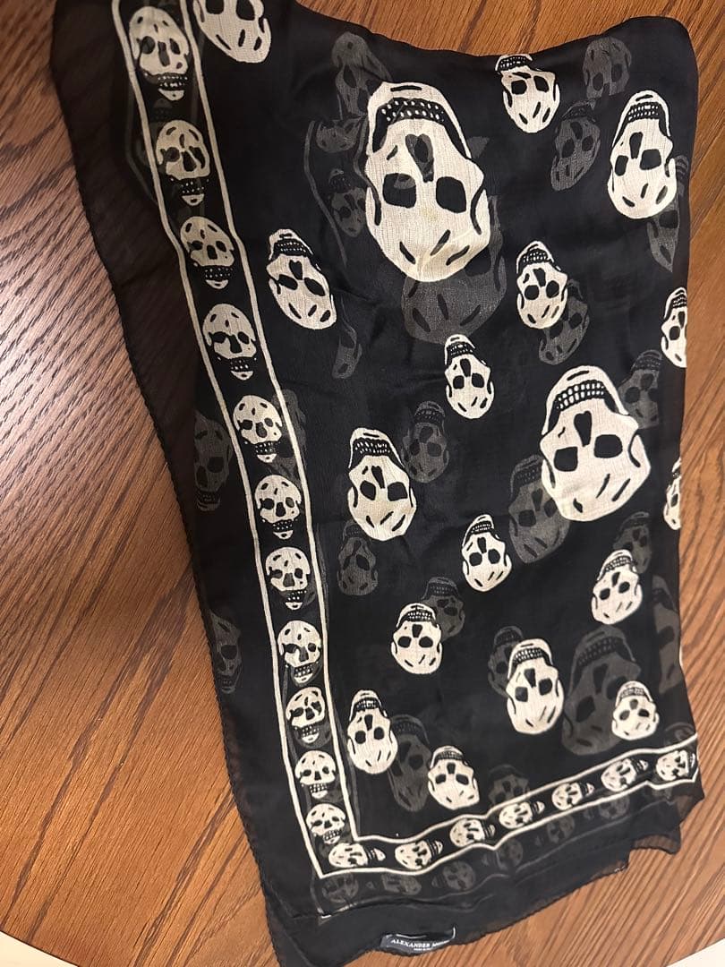 【Alexander McQueen 】アレキサンダー・マックイーン スカーフ