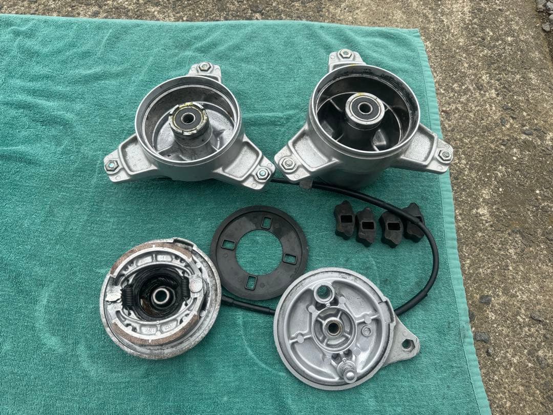 10インチアルミホイール .純正3本ハブセット