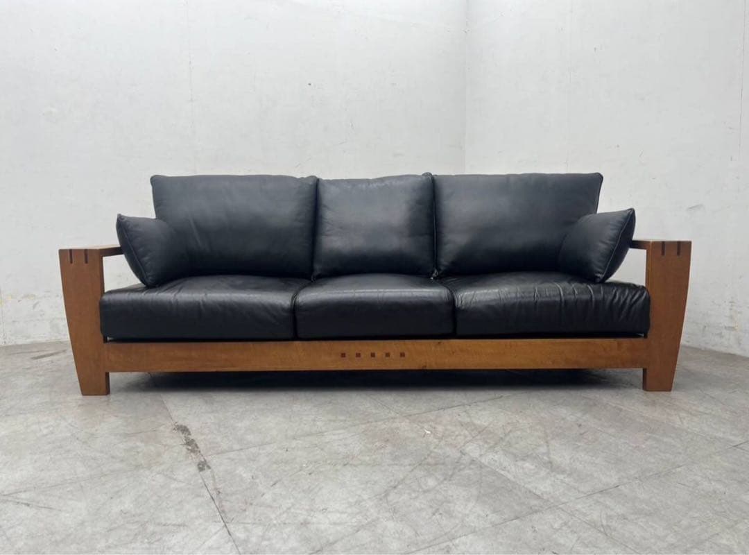 地域無料配送、美品ACTUSアクタスBOSCOボスコ本革レザー3Pソファ28万