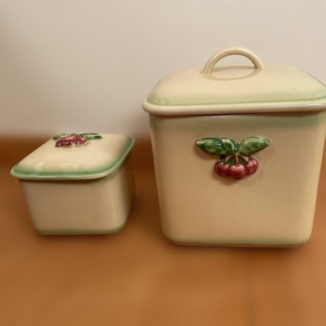 マニー　キャニスター　2個セット　さくらんぼ　陶器